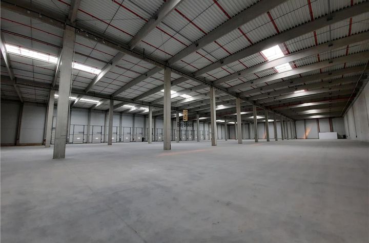 Spațiu industrial de inchiriat NORD - Sibiu anunturi imobiliare Sibiu