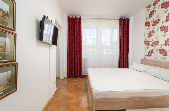 Apartament 2 camere 5 min de statia de metrou Piata Romana anunturi imobiliare Bucuresti