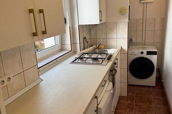 Apartament 2 camere de inchiriat SCHEI - Brasov anunturi imobiliare Brasov