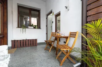 Vilă - 5 camere de vanzare UNIVERSITATE - Bucuresti anunturi imobiliare Bucuresti