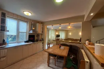 Vanzare - Vila - 7 camere - Curte 511 mp - Parcul Mogosoaia anunturi imobiliare Bucuresti