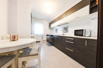 4 camere decomandate, cu parcare, Titulescu-Gheorghieni!! anunturi imobiliare Cluj