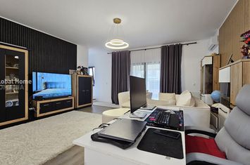 Vilă - 4 camere de inchiriat TUNARI - Bucuresti anunturi imobiliare Bucuresti