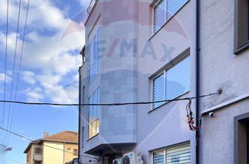 Clădire cu destinație Clinică Medicală – Zona Centrală, Cluj Napoca anunturi imobiliare Cluj