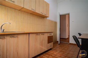 Birou de inchiriat CENTRUL CIVIC - Brasov anunturi imobiliare Brasov