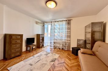 Apartament 2 camere, decomandat, renovat, zona Universitatilor anunturi imobiliare Timis