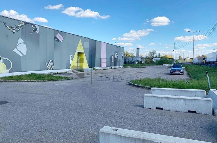 Hala industriala de vanzare pe Soseaua Borsului anunturi imobiliare Bihor