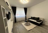 360 €, Garsonieră
