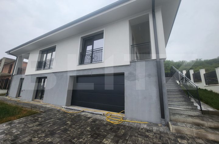 Vilă - 6 camere de vanzare CETATE - Alba anunturi imobiliare Alba