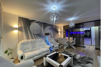 Apartament 2 camere de vanzare INTRE LACURI - Cluj anunturi imobiliare Cluj