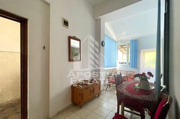 Apartament 2 camere, zona Centrala - Piata Catedralei anunturi imobiliare Arad