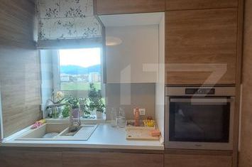 Apartament 3 camere de vanzare TRACTORU - Brasov anunturi imobiliare Brasov