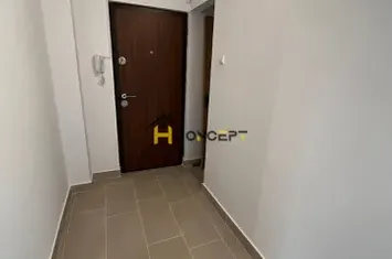 Apartament 3 camere renovat Mall Vitan mutare imediata anunturi imobiliare Bucuresti