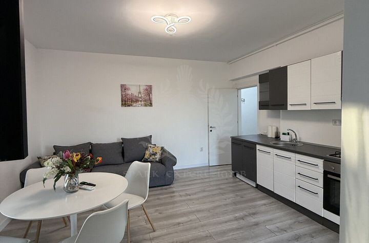APARTAMENT DE INCHIRIAT //3 CAMERE//REAL RESIDENT RESORT anunturi imobiliare Prahova