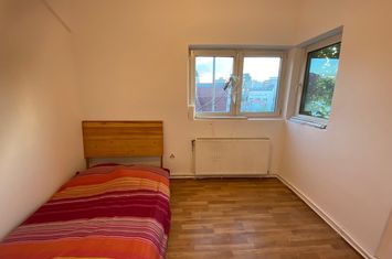Vanzare apartament 3 camere in vila Mosilor Foisorul de Foc anunturi imobiliare Bucuresti