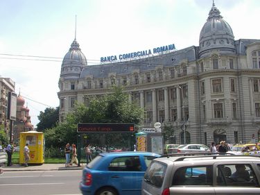 Unităţile BCR vor fi închise pe 1 decembrie