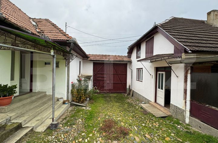 Casă - 7 camere de vanzare SEBES - Alba anunturi imobiliare Alba