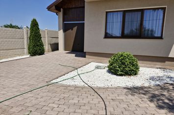 Casă - 6 camere de vanzare MALU MARE - Dolj anunturi imobiliare Dolj