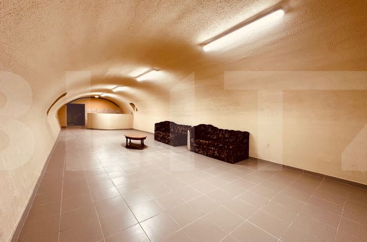 Casă - 6 camere de vanzare VLADIMIRESCU - Arad anunturi imobiliare Arad