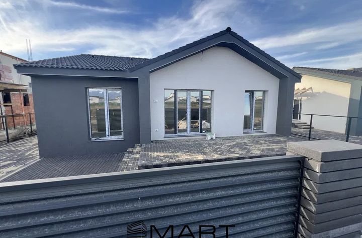 Casă - 4 camere de vanzare SANPETRU - Brasov anunturi imobiliare Brasov