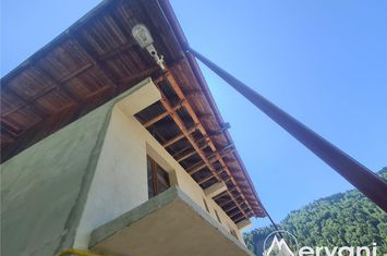 Apartament 12 camere de vanzare AZUGA - Prahova anunturi imobiliare Prahova