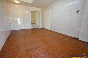 Spațiu comercial de vanzare ASTRA - Brasov anunturi imobiliare Brasov