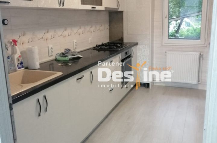 Apartament 4 camere de vanzare FRUMOASA - Iasi anunturi imobiliare Iasi