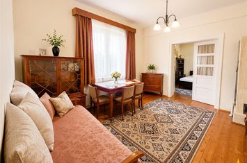 Apartament 2 camere de inchiriat TRACTORUL - Brasov anunturi imobiliare Brasov