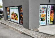 1.300 €, Spațiu comercial
