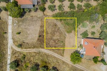 Teren construibil 967 mp în Nea Vrasna anunturi imobiliare Grecia
