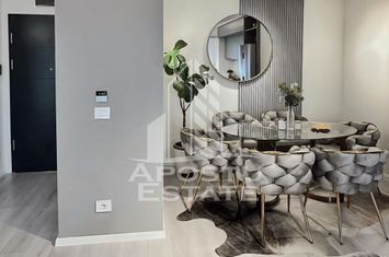 Apartament cu 3 camere, terasa si gradina proprie de 30 mp, Aradului anunturi imobiliare Timis