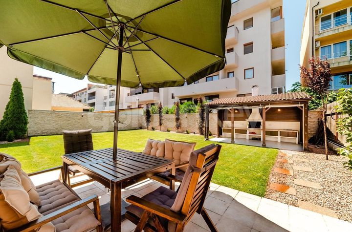Vilă - 7 camere de vanzare MAMAIA - Constanta anunturi imobiliare Constanta
