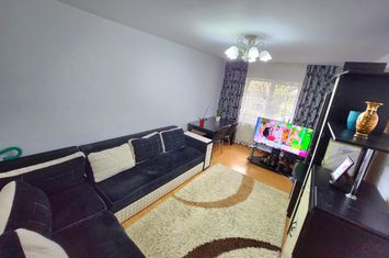 Apartament 3 camere de vanzare 9 MAI - Prahova anunturi imobiliare Prahova