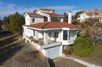 Casă individuală 255 mp pe teren 540 mp, Lefkonas anunturi imobiliare Grecia
