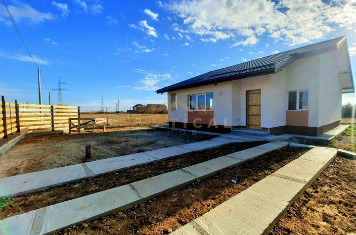 Casă - 3 camere de vanzare COMUNA BERCENI - Bucuresti anunturi imobiliare Bucuresti