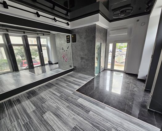 Spațiu comercial Nicolina, 25 mp