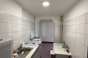 Apartament 2 camere de vanzare STEFAN CEL MARE - Bucuresti anunturi imobiliare Bucuresti