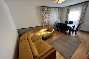 Apartament 3 camere de vanzare GARA - Vrancea anunturi imobiliare Vrancea