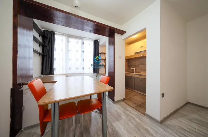 Garsonieră de vanzare 13 DECEMBRIE - Brasov anunturi imobiliare Brasov