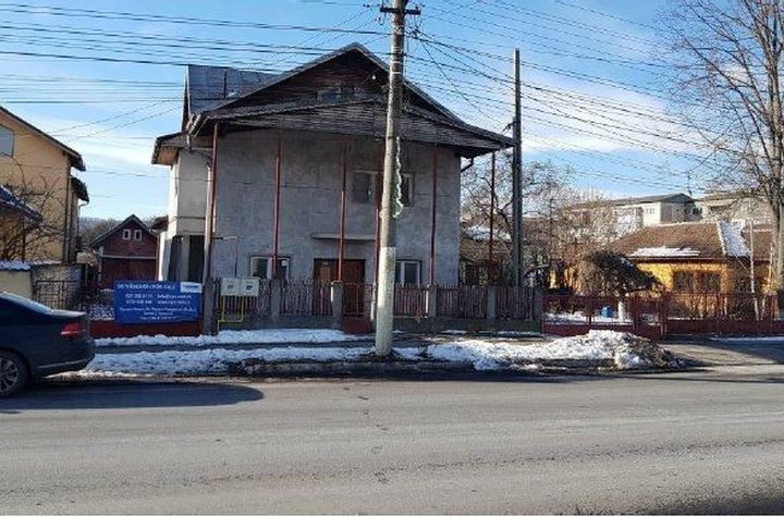 Vilă - 5 camere de vanzare PUCIOASA - Dambovita anunturi imobiliare Dambovita