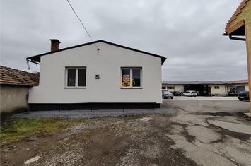 Spațiu comercial de inchiriat CENTRAL - Harghita anunturi imobiliare Harghita