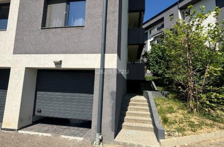 Apartament 3 camere de inchiriat IASI - Iasi anunturi imobiliare Iasi