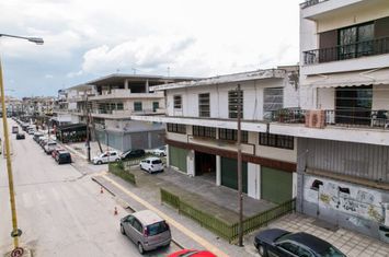 Spațiu comercial colț 291 mp în centrul Drama anunturi imobiliare Grecia