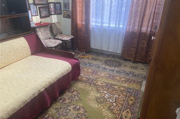 Apartament 3 camere de vanzare GARA - Vrancea anunturi imobiliare Vrancea