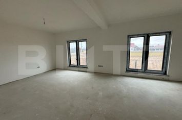 Vilă - 4 camere de vanzare RADAUTI - Suceava anunturi imobiliare Suceava