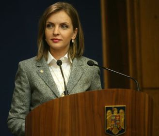 Intri mai uşor în Prima Casă