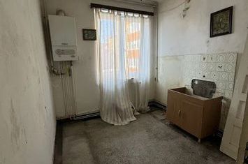 Apartament 3 camere de vanzare TRIAJ - Brasov anunturi imobiliare Brasov