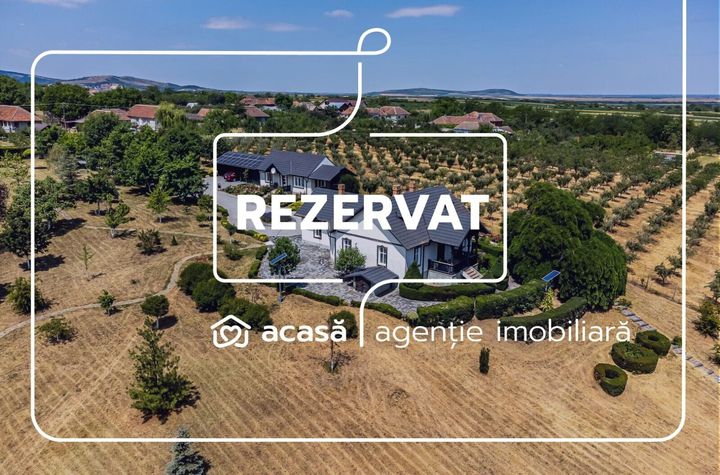 REZERVAT Visezi la o proprietate unică, plină de istorie și farmec? anunturi imobiliare Arad