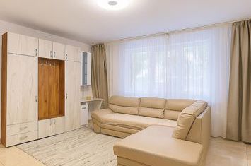 Apartament 2 camere de vanzare TRACTORUL - Brasov anunturi imobiliare Brasov