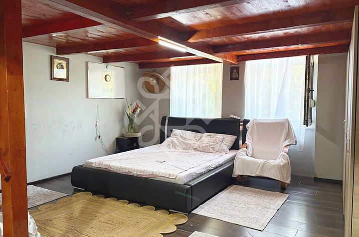 Apartament de vanzare ultracentral in Piata Ferdinand, Oradea anunturi imobiliare Bihor